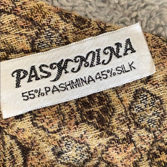 Scarf - Picture 2 of 2